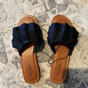 Arizona ruffle Slip-On sandals